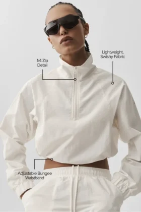 Cropped 1/4 Zip Alumni Pullover – Ivory