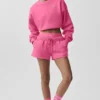 Cropped Accolade Crewneck - Paradise Pink