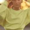 Cropped Accolade Crewneck - Sunshine