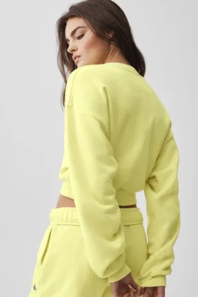 Cropped Accolade Crewneck – Sunshine