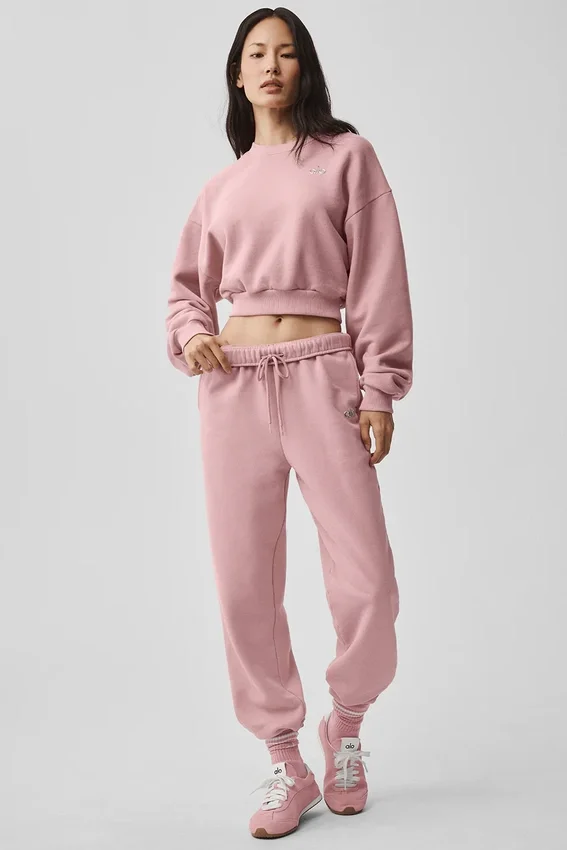 Cropped Accolade Crewneck - Vintage Pink