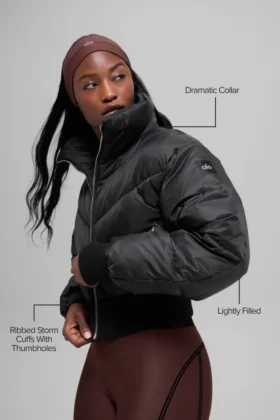 Cropped Atmosphere Puffer – Black