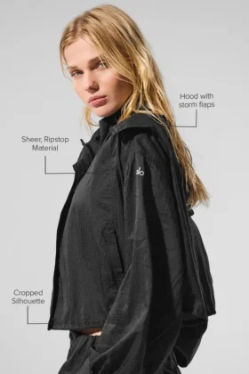 Cropped Game Time Full Zip Jacket – Black