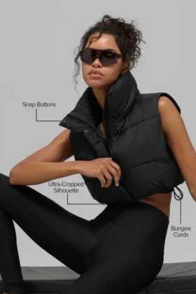 Cropped Gold Rush Puffer Vest – Black