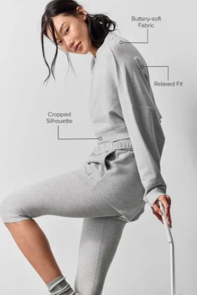 Cropped Sway Crew Neck Pullover – Athletic Heather Grey