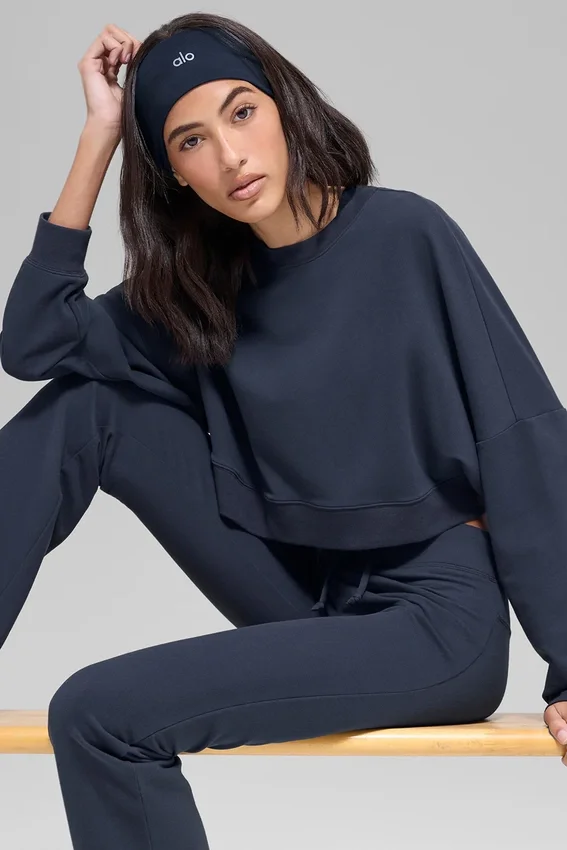Cropped Sway Crew Neck Pullover - Navy