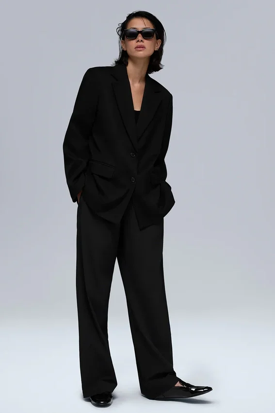 First-Class Blazer - Black
