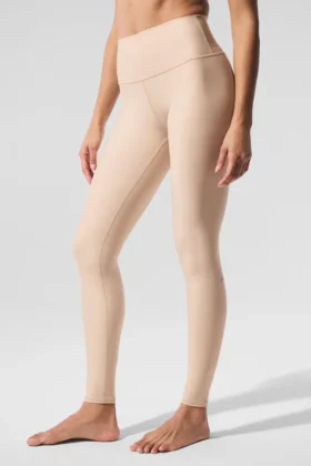 High-Waist Airlift Legging – Macadamia