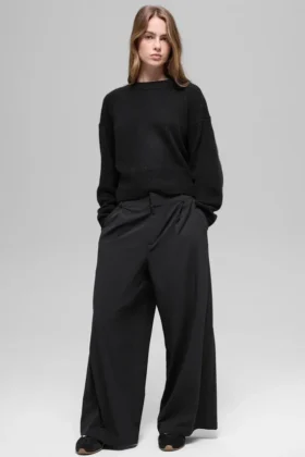 High-Waist Dreamscape Trouser (Short) - Black