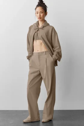 High-Waist Pursuit Trouser (Regular) - Gravel