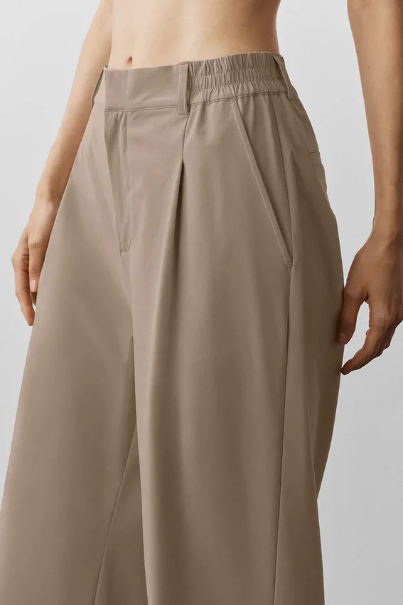 High-Waist Pursuit Trouser (Regular) - Gravel