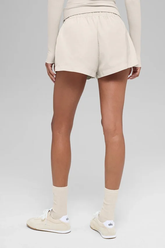 High-Waist Socialite Short - Bone