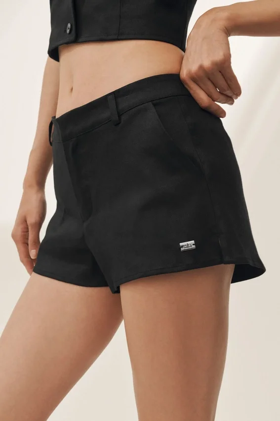 Linen Blend Low-Rise Riviera Trouser Short - Black