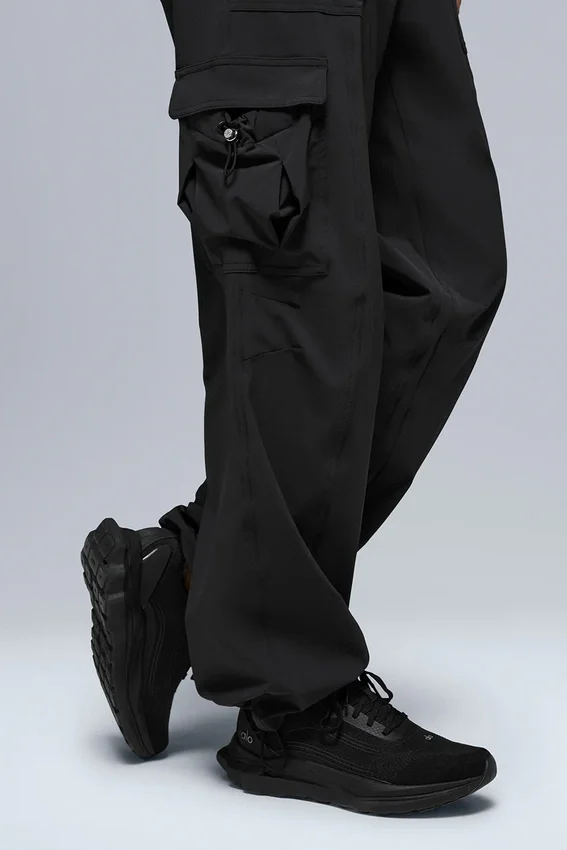 Low Rise Megastar Cargo Pant - Black