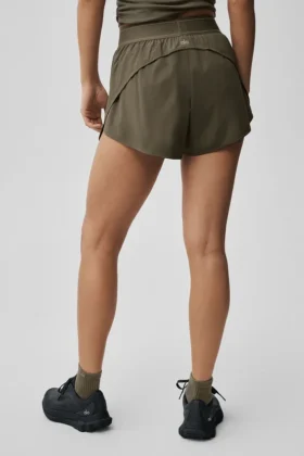 Match Point Short – Olive Tree