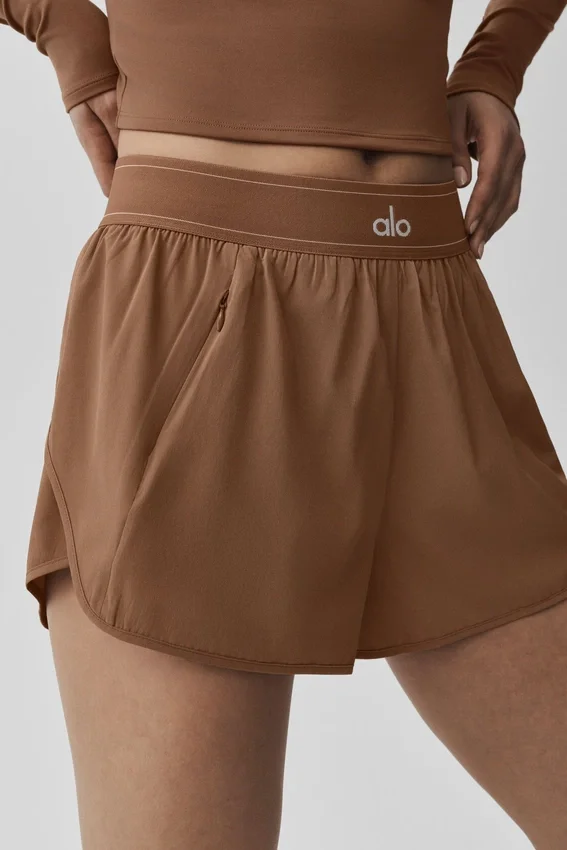 Match Point Short - Sun Kissed Brown