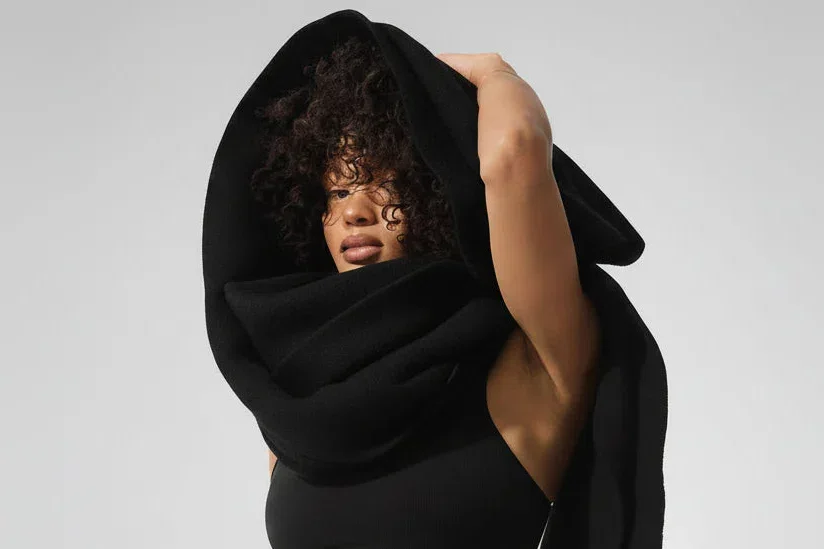 Merino Wool Oversized Scarf - Black