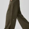 Mid-Rise Cosmopolitan Snap Pant - Olive Tree