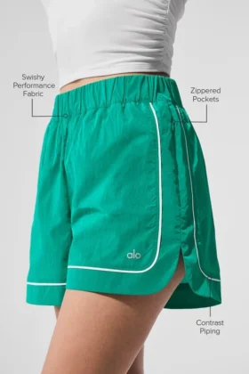 Motivate Track Short – Spruce Green/White