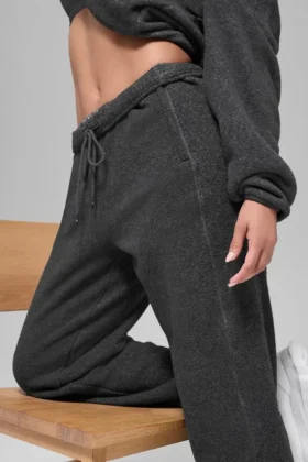 Polar Fleece High-Waist Retreat Jogger – Dark Heather Grey