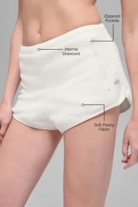 Polar Fleece Retreat Short – Ivory