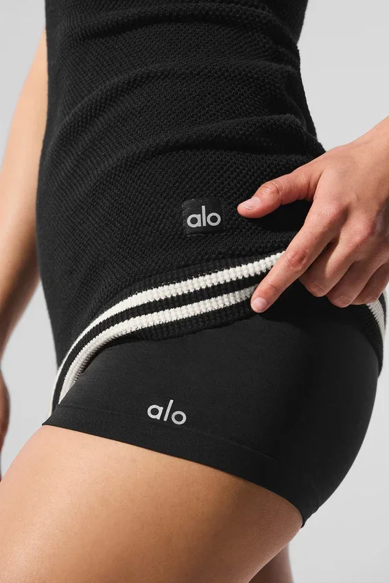 Sheer Glow Boyshort - Black