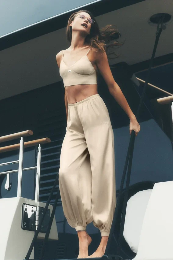 Silk Blend High-Waist Radiance Pant - Sandy Beige
