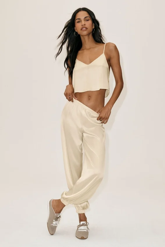 Silk Blend Radiance Tank - Sandy Beige