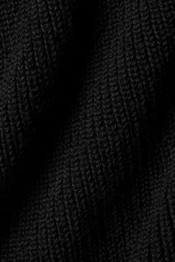 Supernatural Sweater Short - Black
