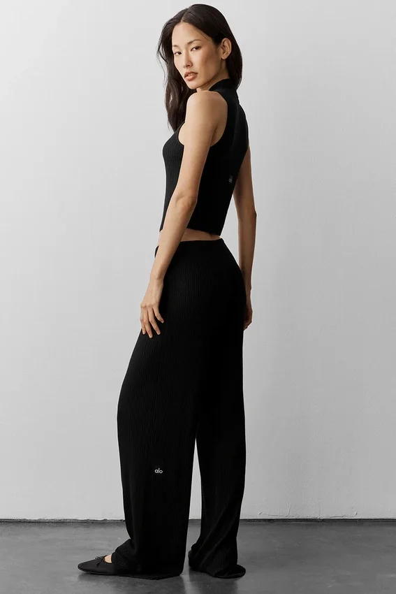 Sweater Knit Unwind Sleeveless Top - Black