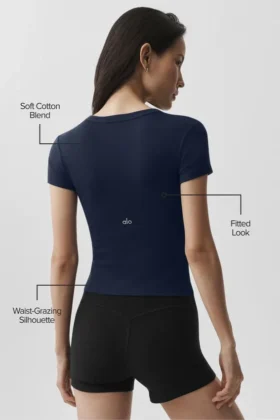 Timeless Tee – Navy