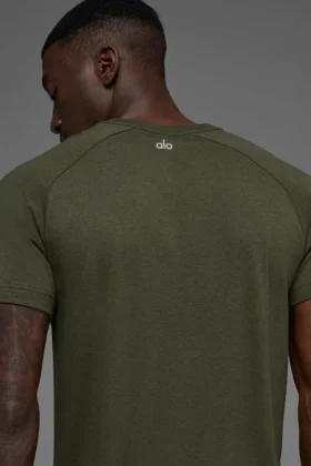 Triumph Raglan Tee – Green Olive