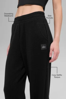 Waffle Weekend Escape Jogger – Black