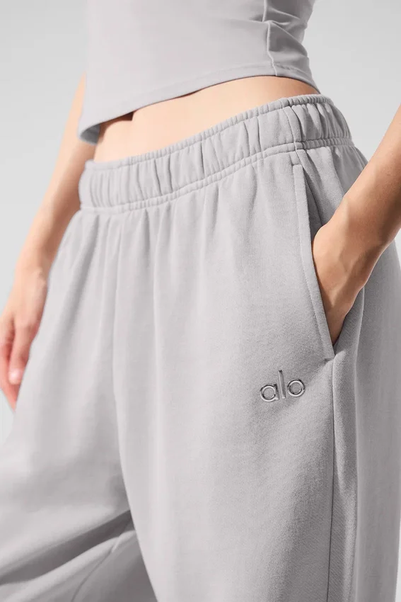 Washed Accolade Straight Leg Sweatpant - Grey Sky Wash